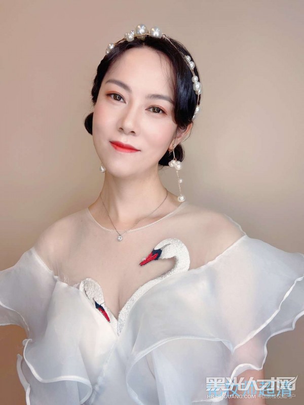 张女士个人作品