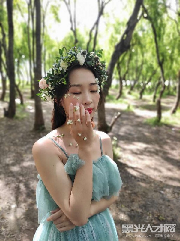 裴女士个人作品