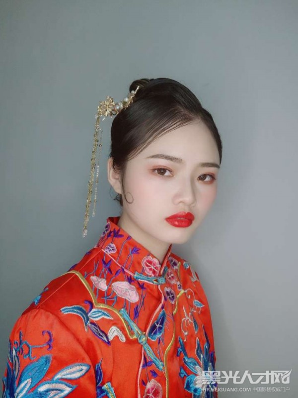 曾女士个人作品