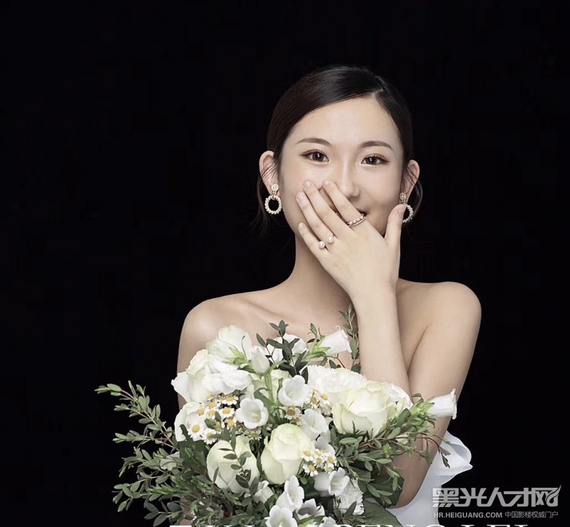 木女士个人作品