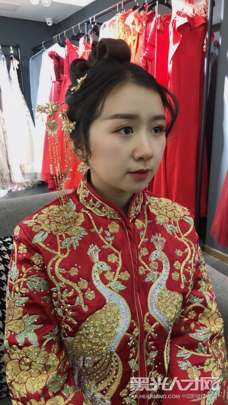 艾女士个人作品