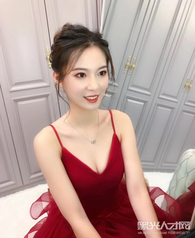 张女士个人作品