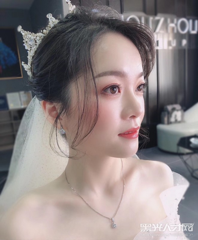 张女士个人作品