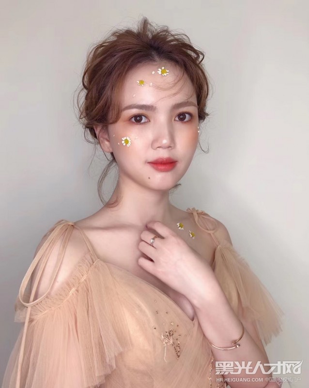 张女士个人作品