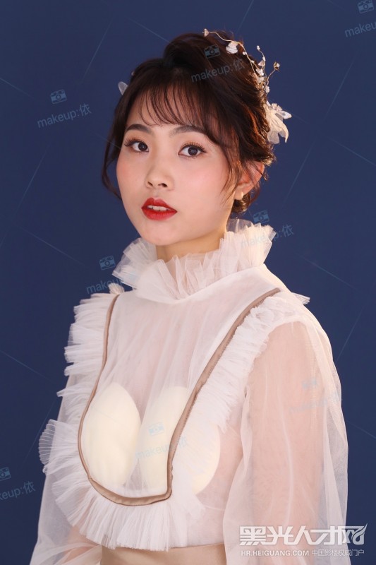 小女士个人作品